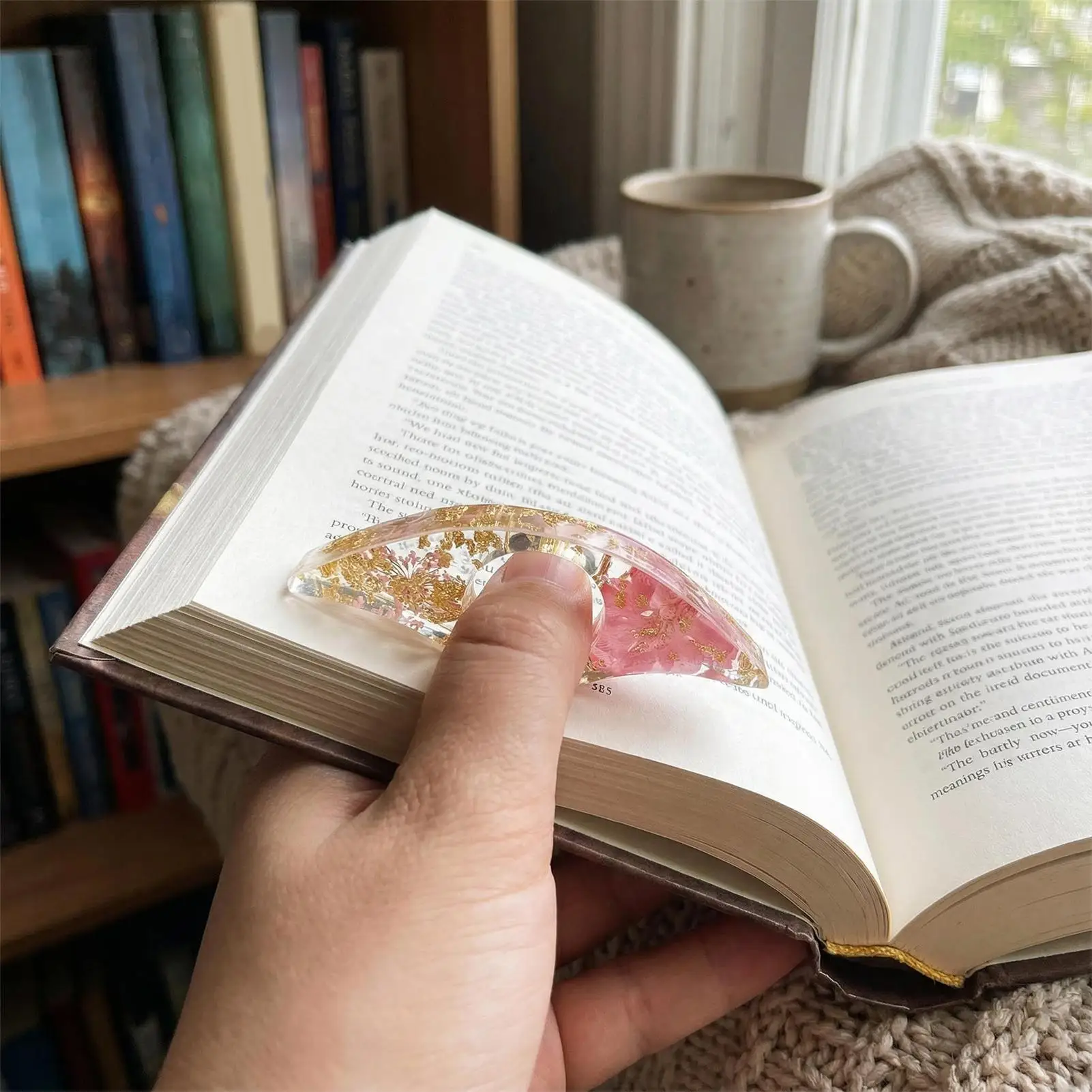 

Держатель для страниц большого пальца книги, 4 шт., закладка для чтения из смолы с цветком, аксессуары для книг, кольцо для большого пальца, держатель для страниц для женщин, учителей