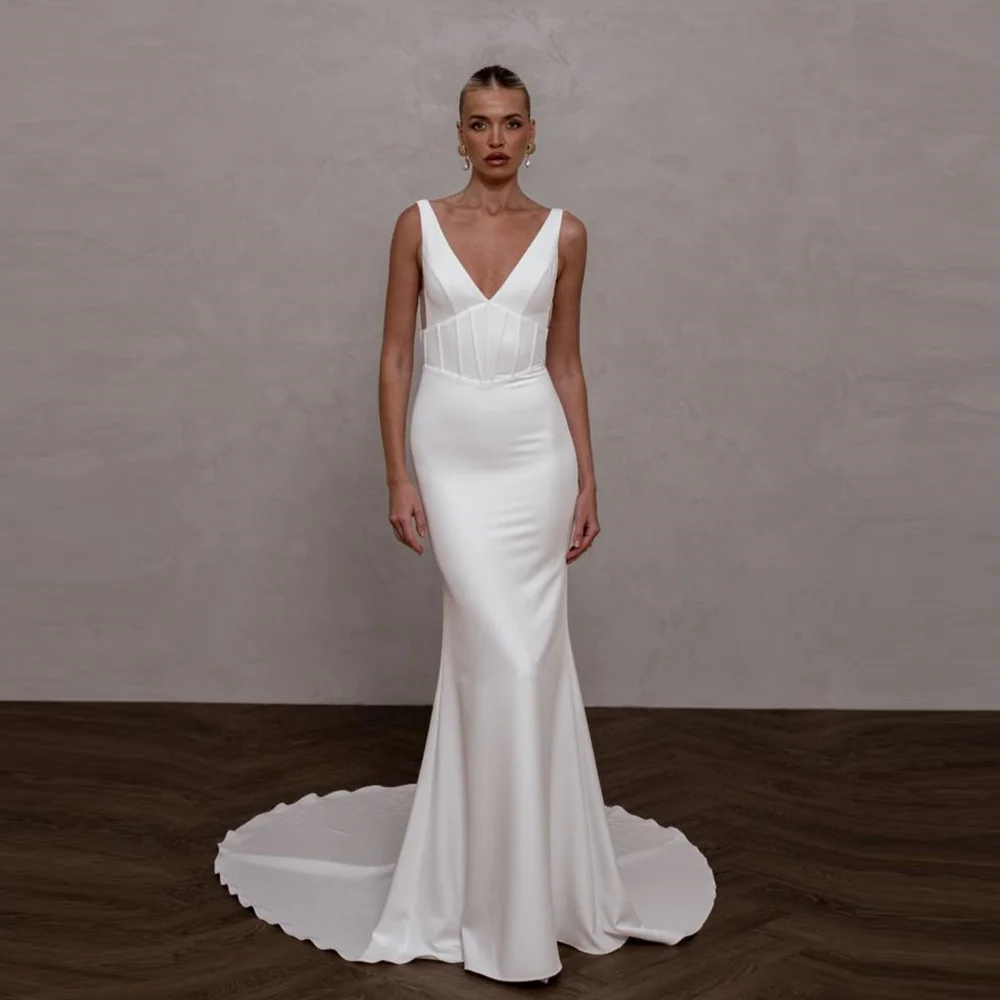 

Modest Deep V-neck Strapless Satin Wedding Dress Open Back Button Sheath Court Wedding Bridesmaid Gowns Customized robes de