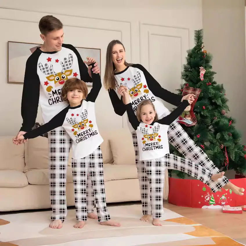 

Christmas Family Matching Outfits Mom Dad Kids 2 Pieces Pajamas Set Baby Rompers Casual Loose Sleepwear Xmas Family Look Pyjamas