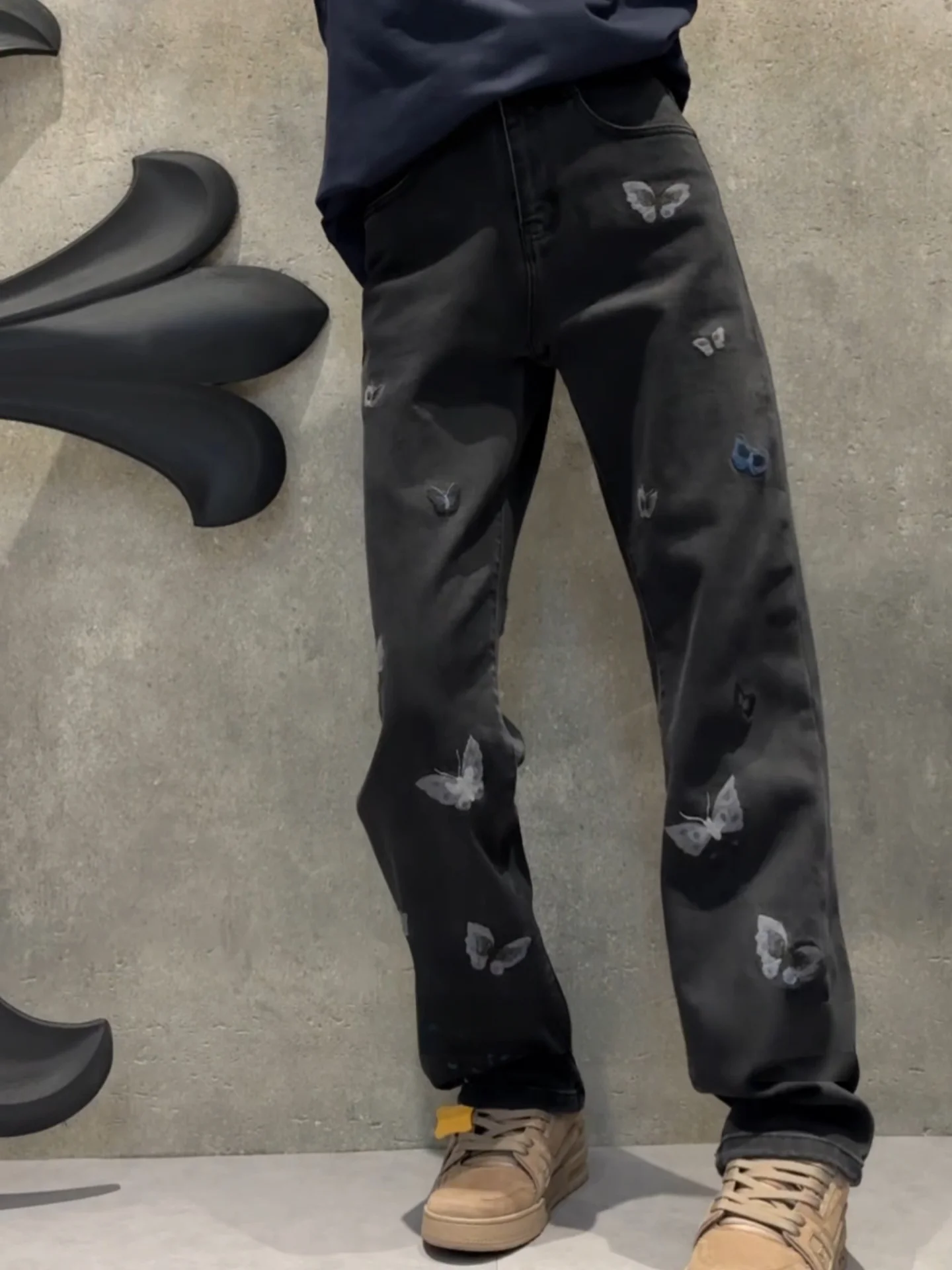 

Elegant American Style Men's Casual Jeans Black Embroidery Heavyweight Straight Leg Trousers Wear Resistant Loose Fit