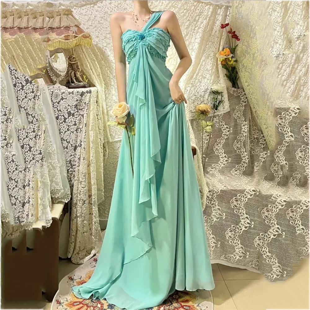 تصميم جديد فساتين لحضور الحفلات الموسيقية للنساء Ruched بدون حمالات على شكل حرف a طيات يدوية عالية الجودة أنيقة سيدة ثوب مسائي الطراز الحديث