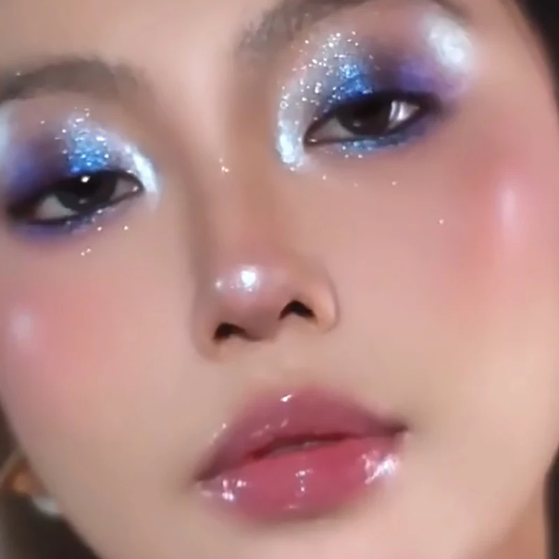 ชาเมอรี่ คาเมเลี่ยน เรนโบว์ สปาร์คกลิ้ง ไฮไลท์ อายแชโดว์ เมทัลลิค ไชน์ ไบรท์ ไล่เฉดสี 5 สี ความอิ่มตัวสูง