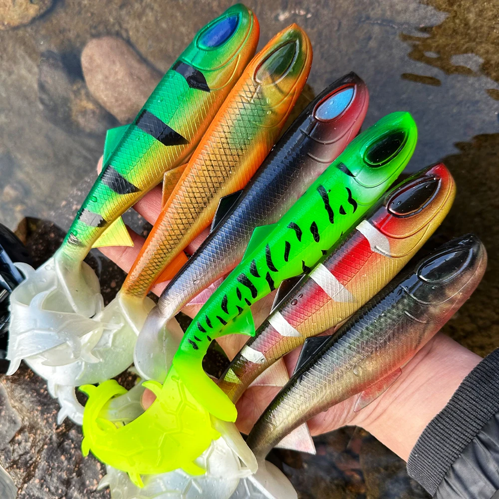 Sunlure Soft Bodied Fish Shaped Lure Paddle Shaped Tail Realistic 3D Eye Colored Pattern Swimming Bait Pike Bass Fish Lures 2PCS