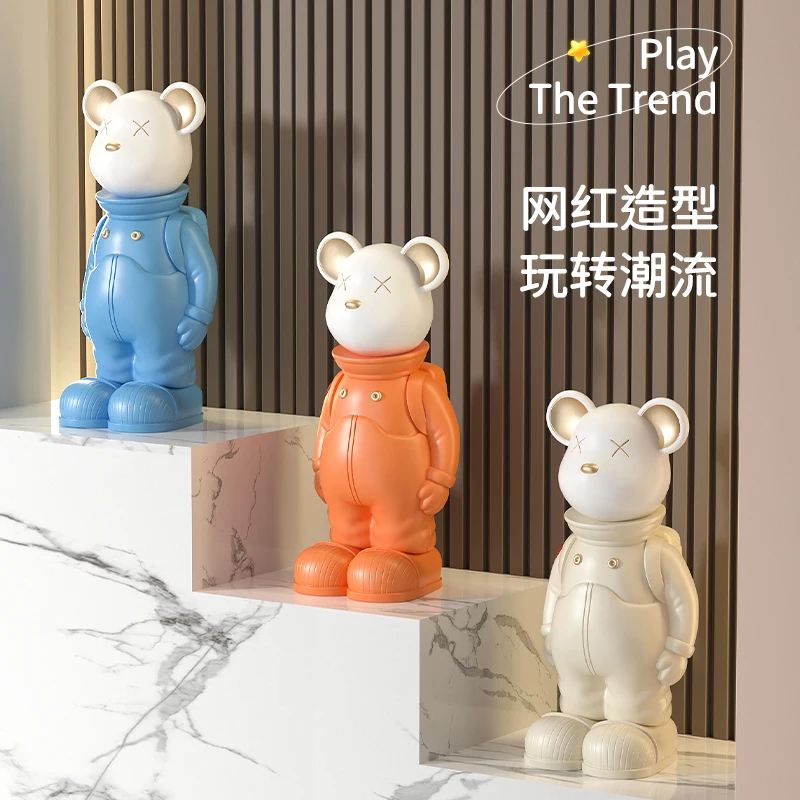 Home Dector Cartoon Resin Bear Astronaut Ornaments Living Room TV Cabinet Decoration Creative Desktop Figurines Nordic Sculpture