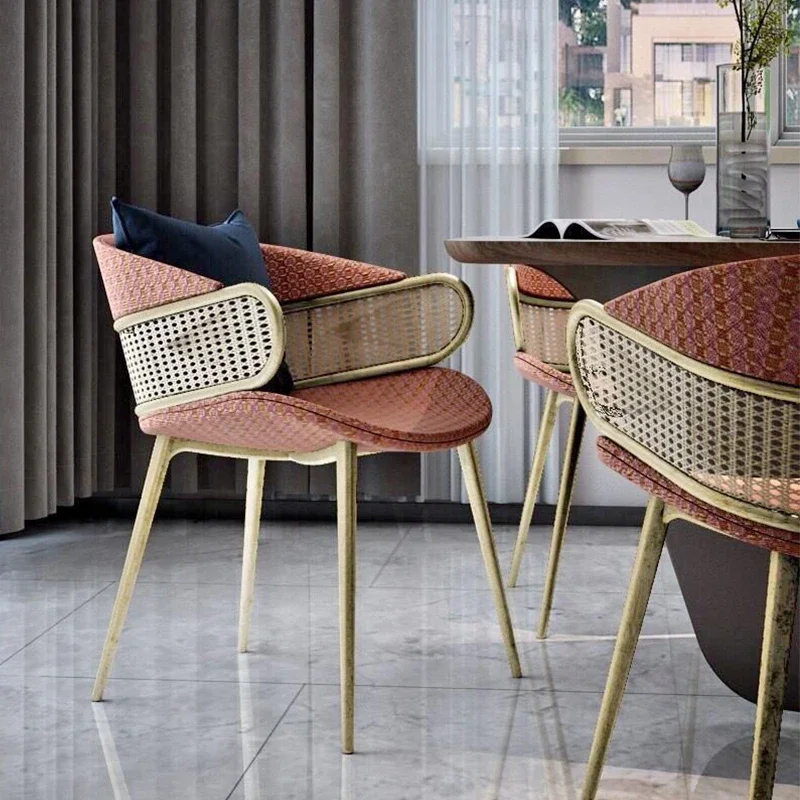 Ratán de madera maciza