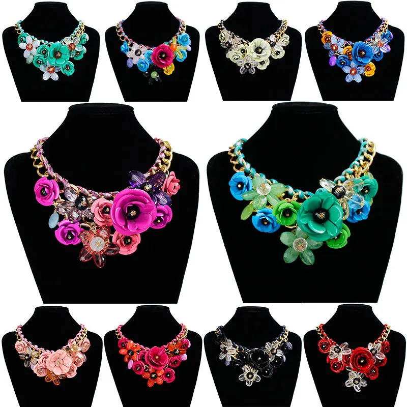 Vintage Choker clavicle exaggerated female accessories Color Flower New Fashion Statement Choker Necklace Crystal