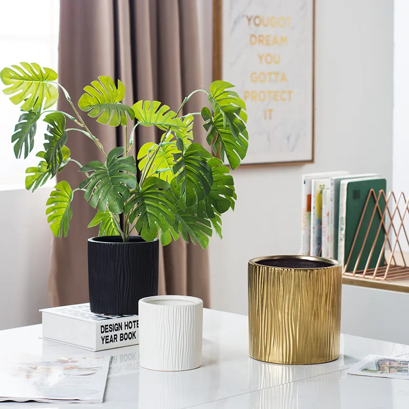 Simple electroplated gold ceramic fleshy round flowerpot, light and creative, green plant flowerpot, flower ware decoration