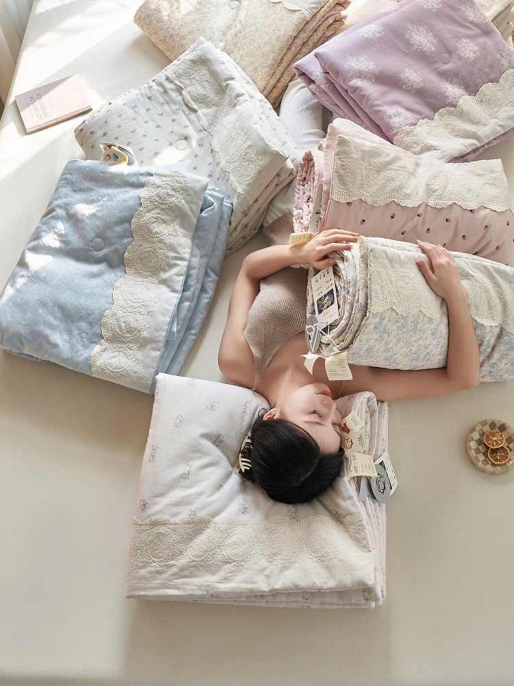 

Pure Cotton Double Layered Summer Quilt Fre Floral Design Air Conditioner Cover Lightweight Blanket for Girls Spring Autumn