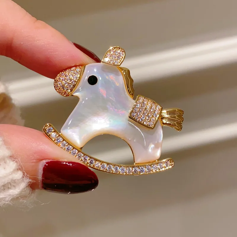 Cute Rainbow Unicorn Brooches For Women Cute Coat Dress Clothes Accessories Clip Pin Buckle Gold Color Fashion Jewelry image 2