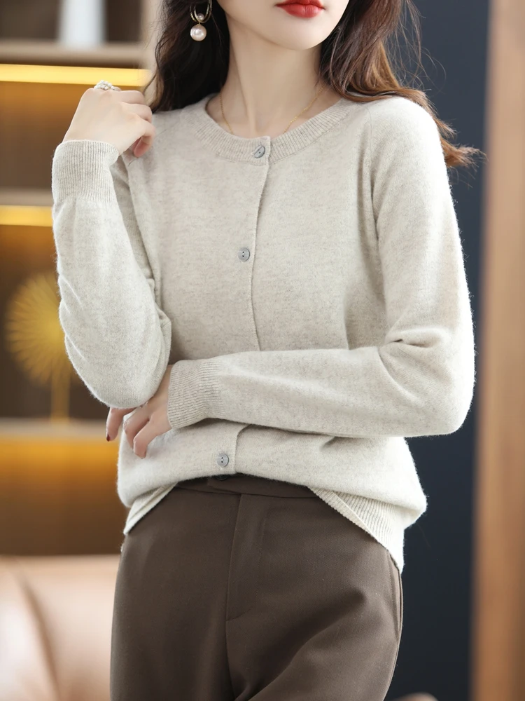 

Women's 100% Goat Cashmere Knitted Sweater Solid Cardigan Soft Comfy Autumn Winter Simple Casual Basic Style Versatile Tops
