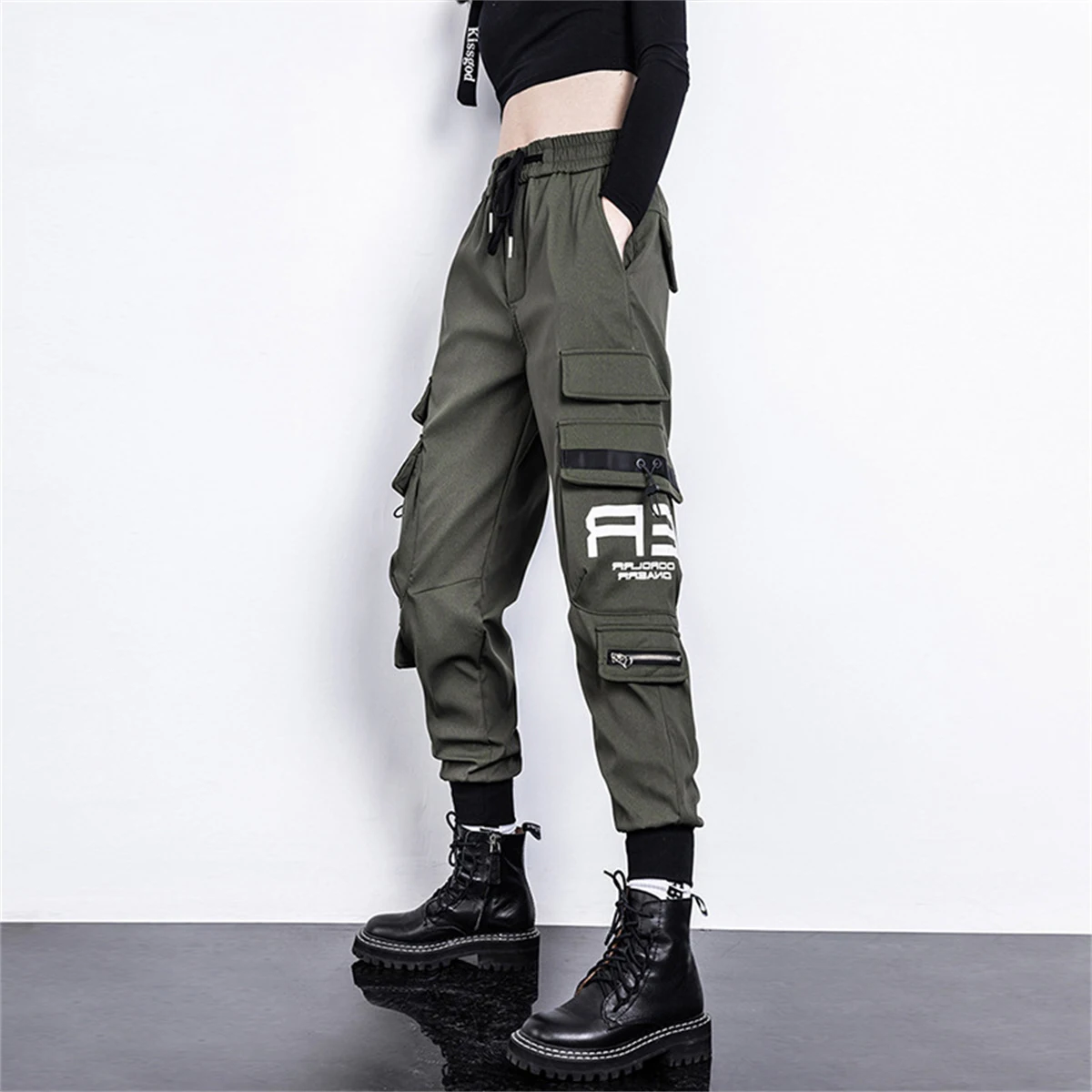 Black Cargo Pants Women Casual Joggers High Waist Loose Female Hip Hop Trousers Korean Punk Pants Funny Capri Streetwear Femme