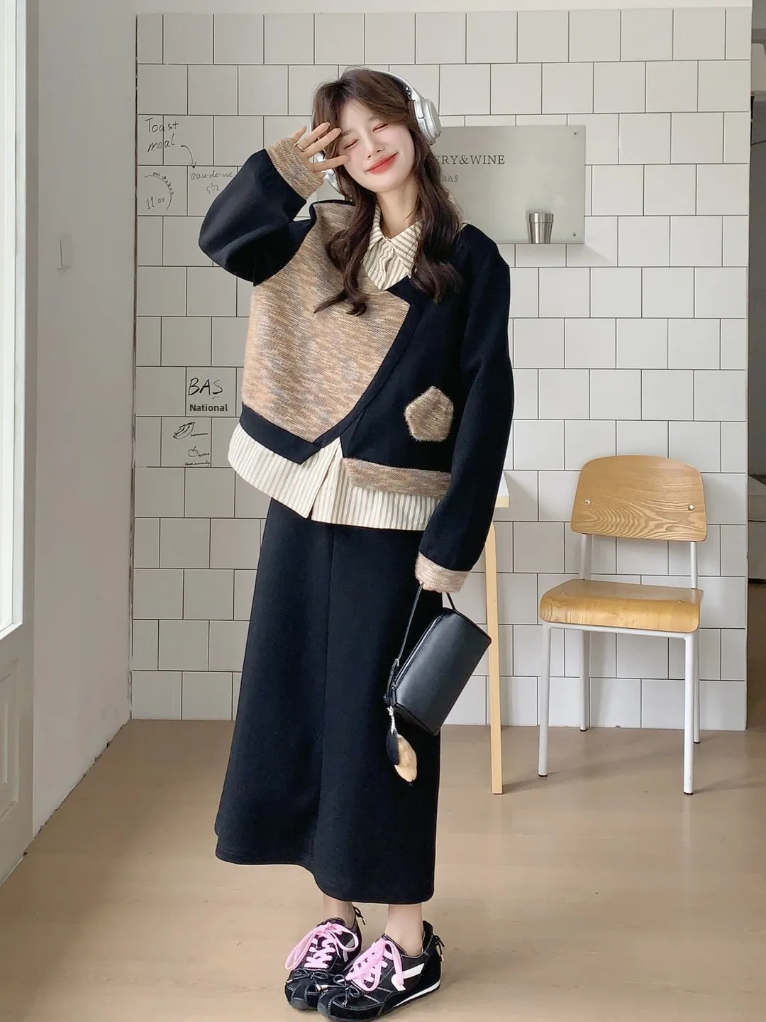 

Уникальный модный женский комплект из двух предметов в стиле колор-блок: юбка с высокой талией и топ, весна-осень, дышащий, свободный крой, шикарный стиль