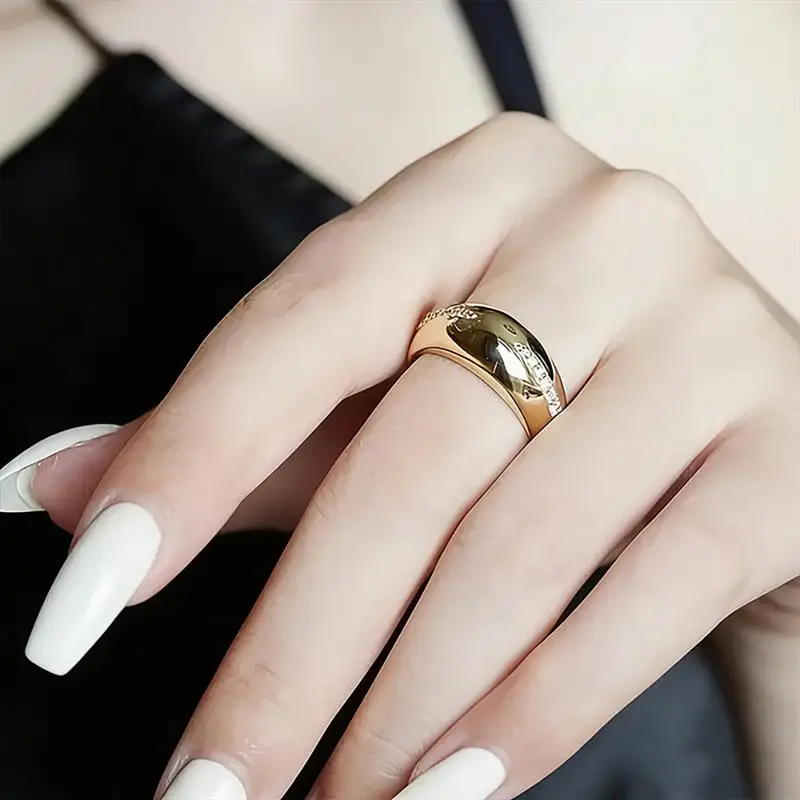 Huitan Ring mit geschwungenem Design für Damen, goldfarben, für Hochzeit, Verlobung, luxuriöses Zubehör, eingelegt mit glänzendem CZ, modischer Partyschmuck, Geschenk – Detail 6