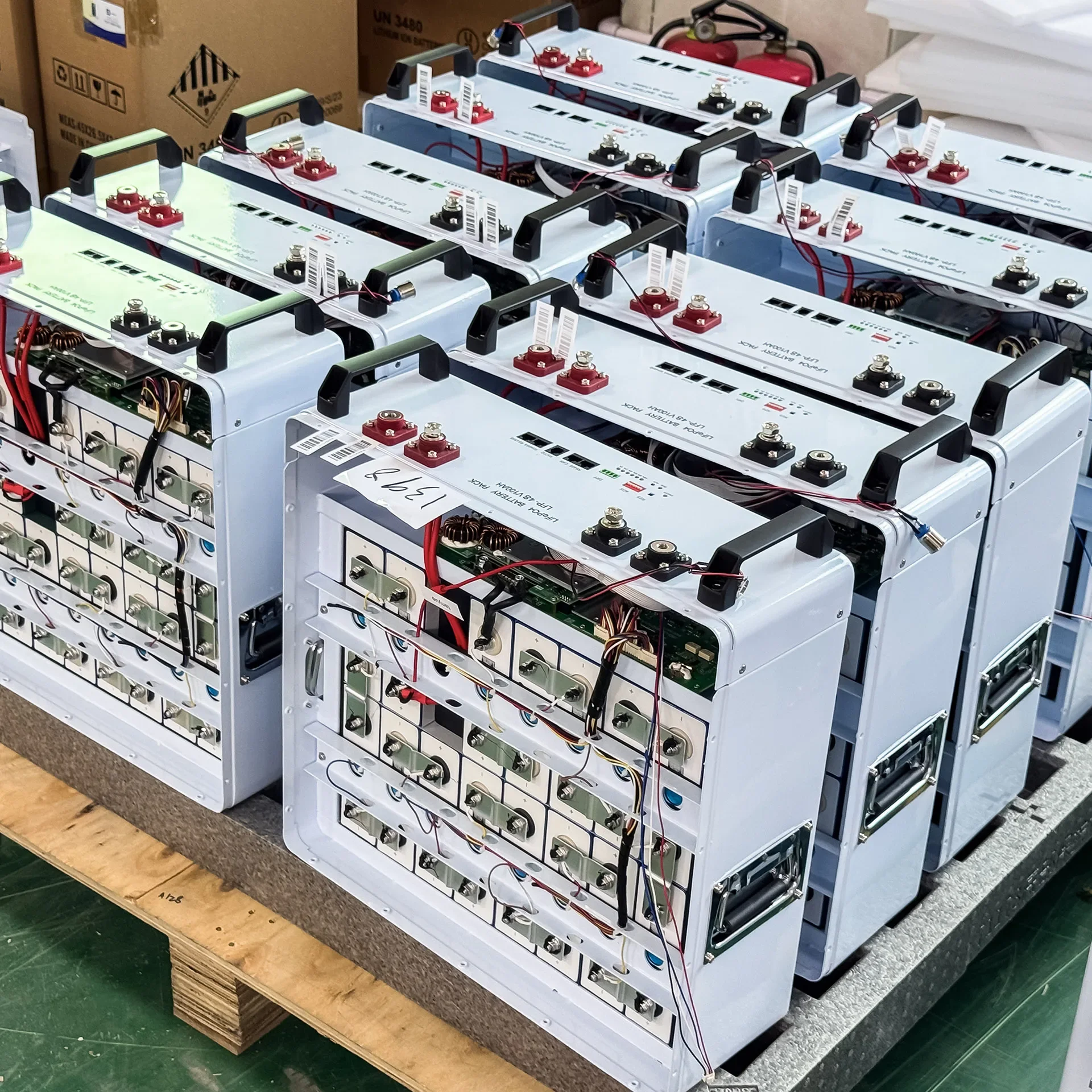 48V 51.2V 200Ah 100Ah nuova batteria al litio powerwall energy 48 v100ah 5kwh batteria lifepo4 di alta qualità