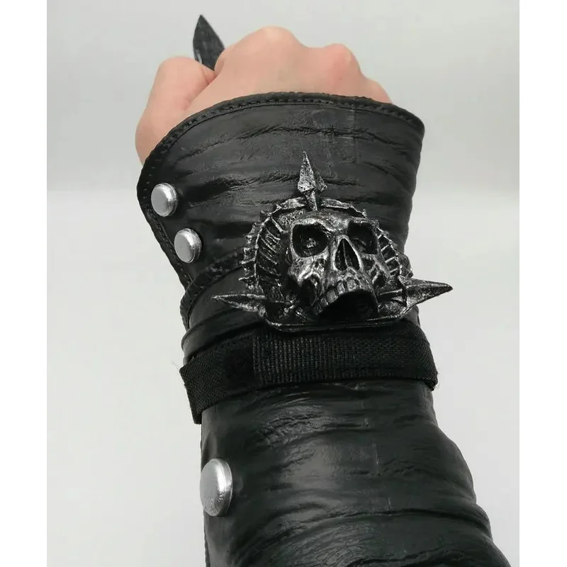 Creed Скрытый лезвие Рукав Меч Рисунок Скрытый лезвие Эдвард Оружие Рукава Мечи могут выбросить Косплей Модель игрушки