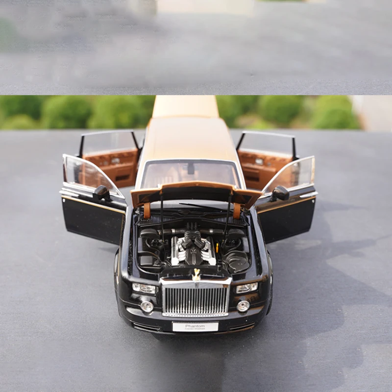 Diecast 1:18 Scale Metal Rolls-Royce Phantom Vehicle Model  Alloy Car Toys Extended Four-door Version Adult Kids Gift Collection