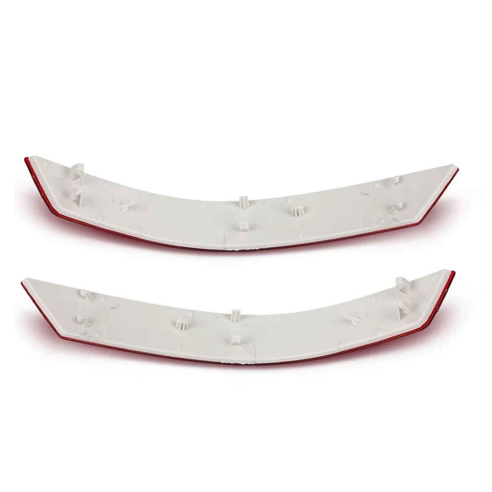 

Pair Rear Reflector Light for Mercedes ML320 ML350 ML450 ML550 ML63 2008 2011 OEM Numbers 1648200374 1648200674 Red