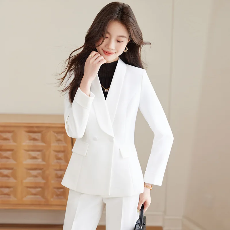 White shirt for women2025New high-end long-sleeve shirt for petite individuals with a unique design, slim-fit base top