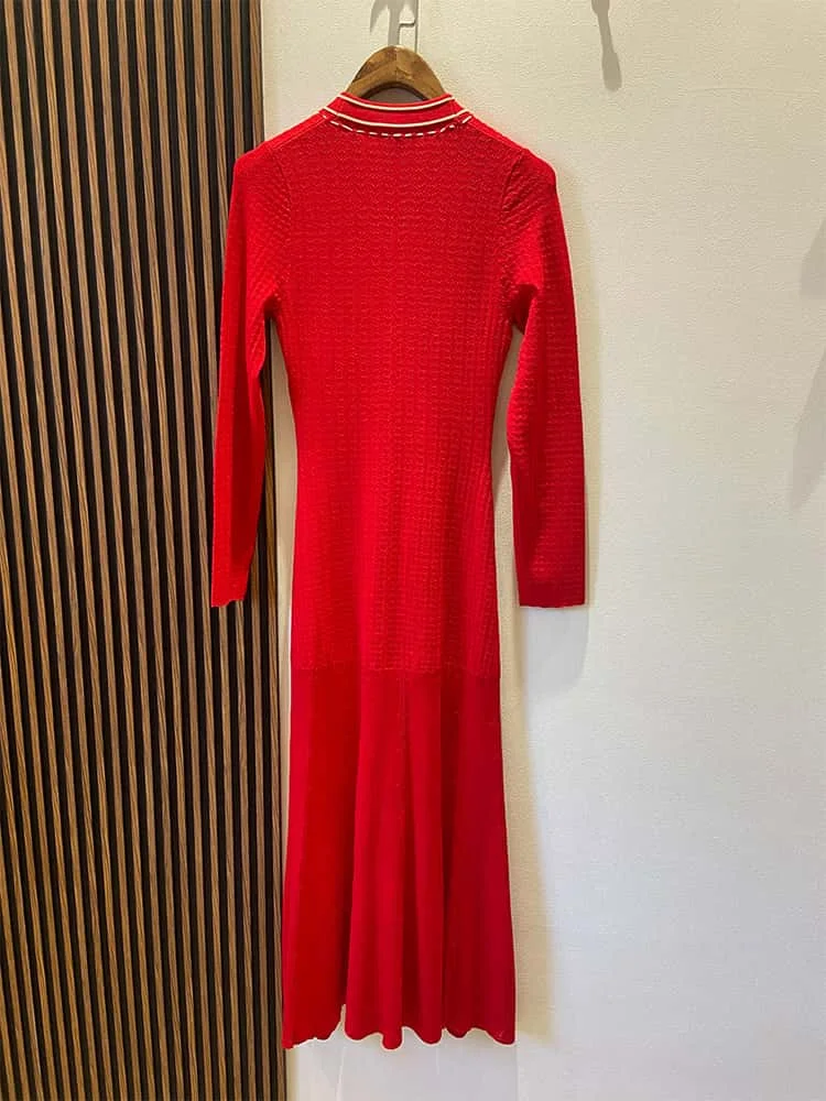 Moda vermelho elegante vestido de malha para mulheres com decote em v manga longa metal único botão temperamento magro casual 2025 novo vestido de festa