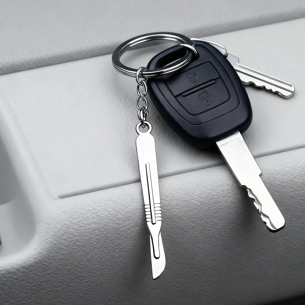 Llavero con colgante de bisturí médico, joyería con dije de cirujano, llavero divertido para médico, enfermera, mochila, bolso, llavero de coche, decoraciones