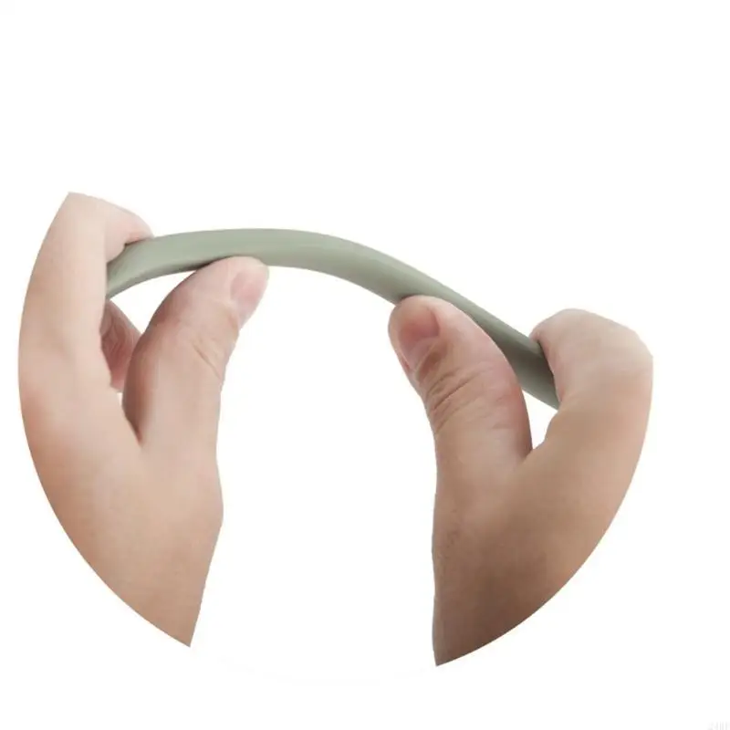 

24BE Silicone Baby Spoon Long Handle Spoon Newborns Feeding Tool Textured Touch Soft Tip Suction Base Feature