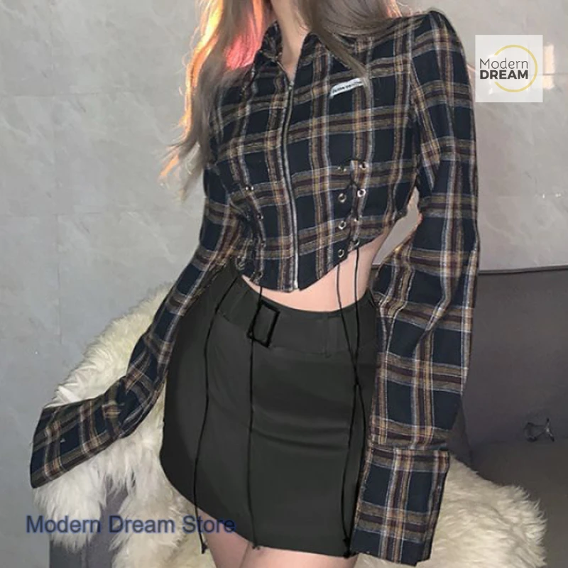 

Korean zipper plaid long-sleeved shirt female design sense niche spring and autumn spice girl short waist and navel slimming top