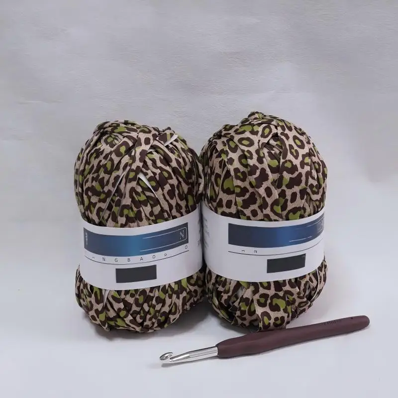 2PCS Colourful Cotton Wool Thick Yarn Soft Colored Cloth Yarn For Hand Knitting Woven Bag Carpet DIY Hand-knitted Material