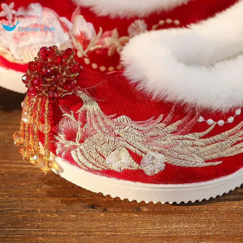 

Elegant Embroidered Fleece Lined Wedding Shoes for Women Tassel Detail Inner Heightening Hanfu Style Red Chinese New Year Shoes