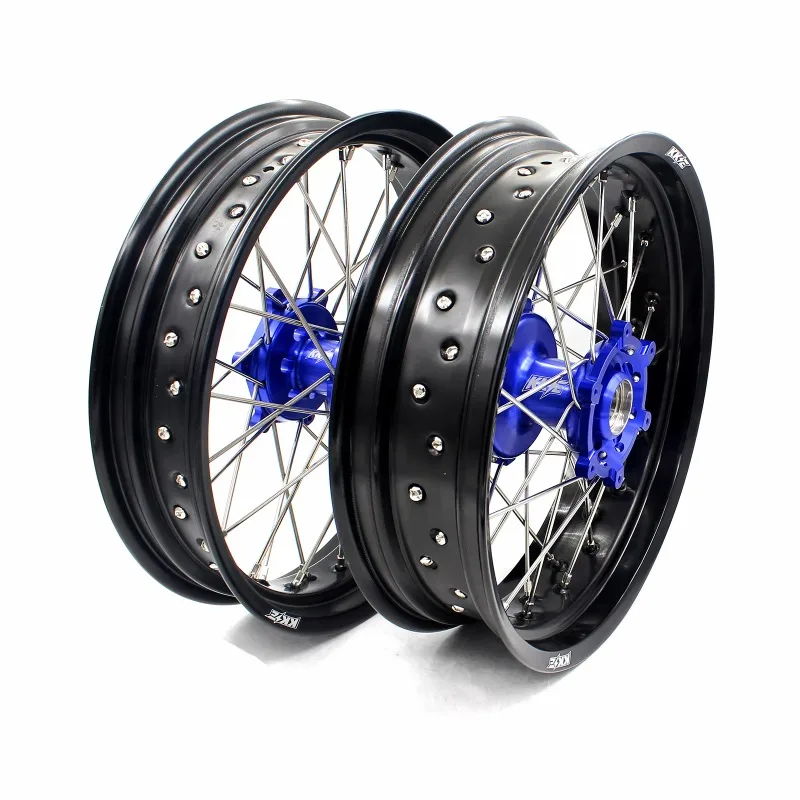 

【2025】 17-дюймовый набор колес Supermoto с подушкой для SUZUKI DRZ400 DRZ400E DRZ400S 2000-2024 DRZ400SM, анодированный сплав синего цвета Hu