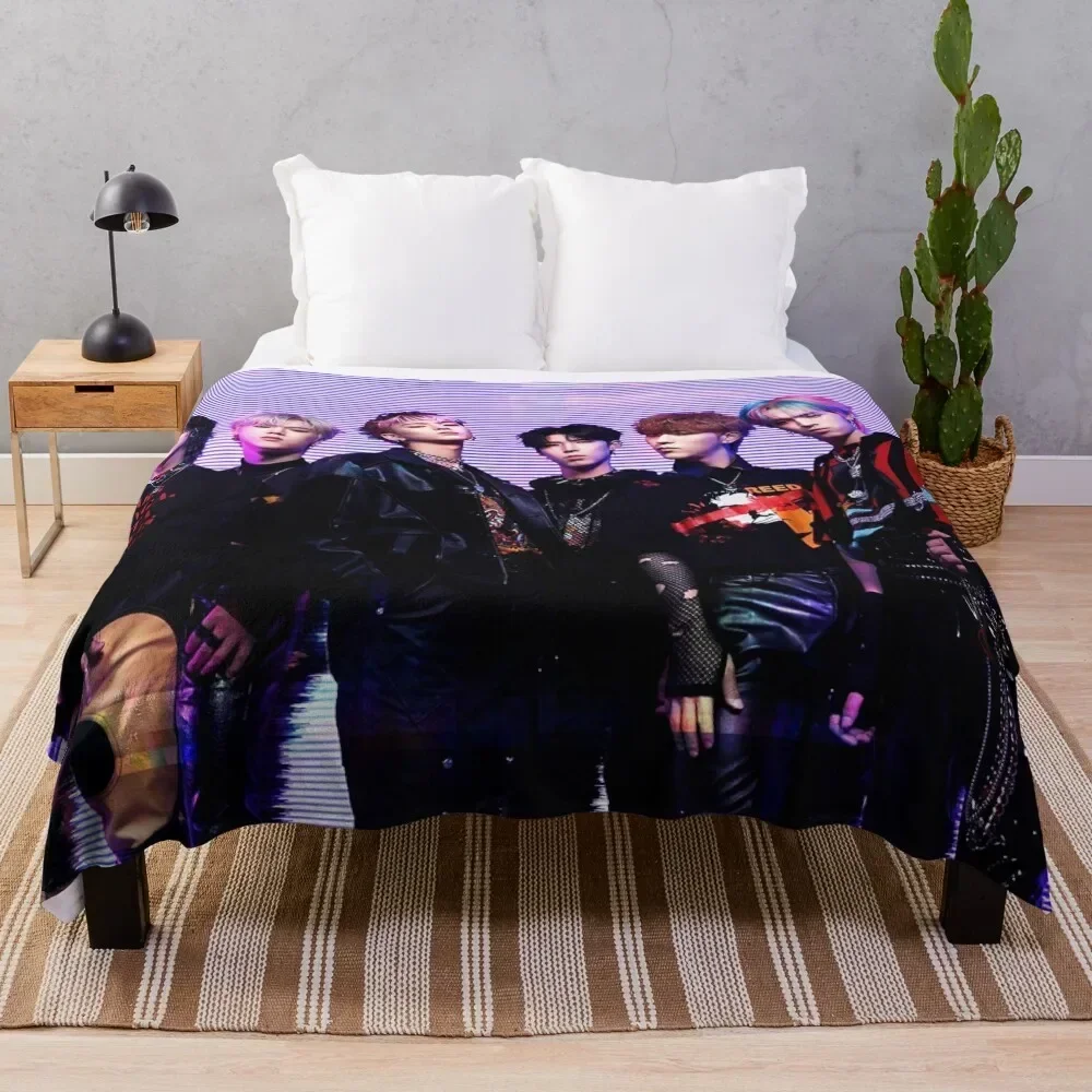 

Xdinary Heroes - Hello, World! Throw Blanket Stylish Warm Blanket for Living Room Bedroom