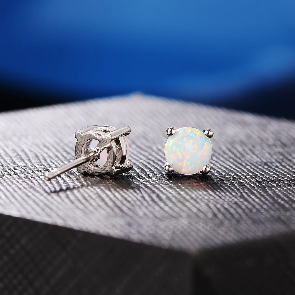 Simple Women's Stud Earrings With Opal Stone 4 Claw Silver Color Accessories Piercing Fahion Jewelry Trend 2024 Girl Gift E316