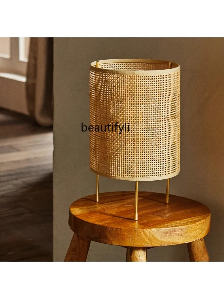 New Japanese Rattan Hand-Woven Log Style Bedroom B & B Living Room Study Simple Cylindrical Decorative Table Lamp