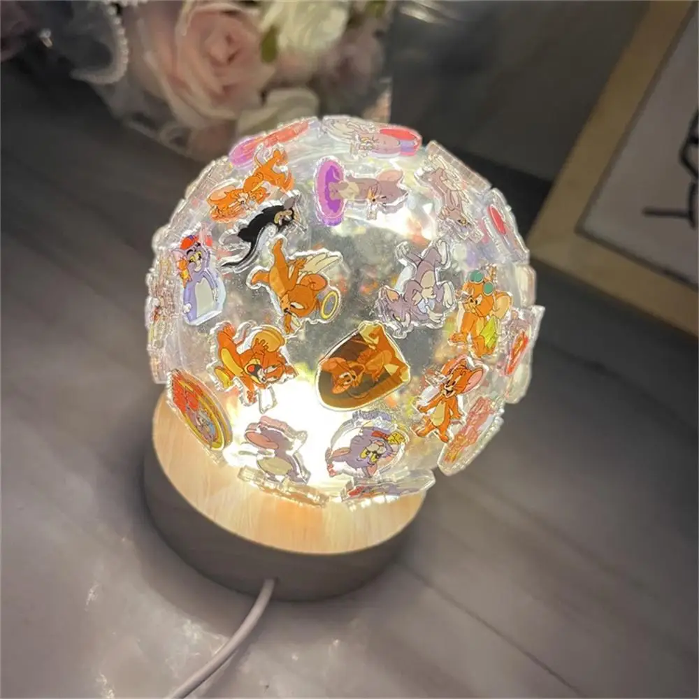 Lampe de nuit en forme d'anime pour enfant, jouet fait à la main, boule amusante, ornements de table, cadeau, tendance, DIY