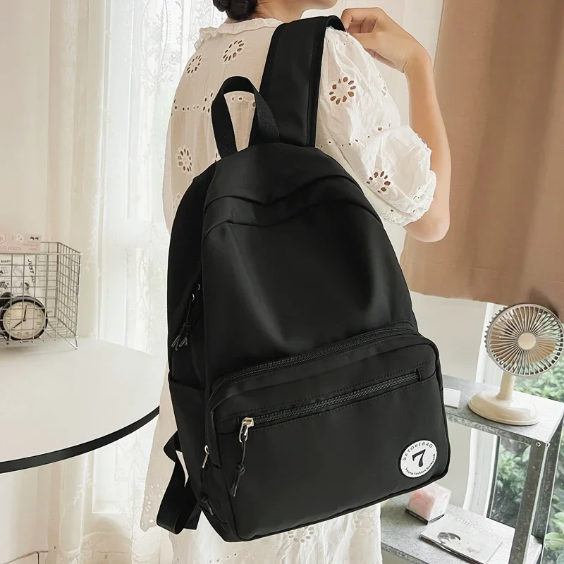 Hot Selling Casual Versatile Solid Color Nylon Women\'s Backpack 2024 New High-quality Fashion Trend Youth Campus Backpack