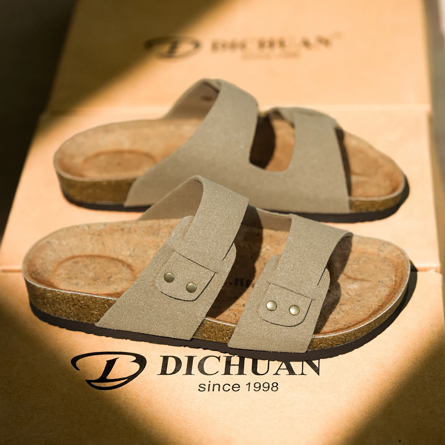 Chaussons et sandales en daim et liège pour hommes et femmes, sabots confortables pour la santé des pieds, en cuir microfibre, décontractés d'été, grande taille 45