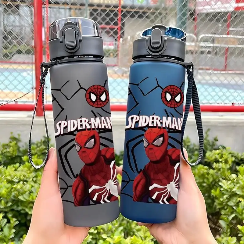 

Marvel Spider Man Drinking Straw Water Cup Frosted Cartoon Outdoor Sport Strap Portable Plastic Water Bottle Student Adult 560ml