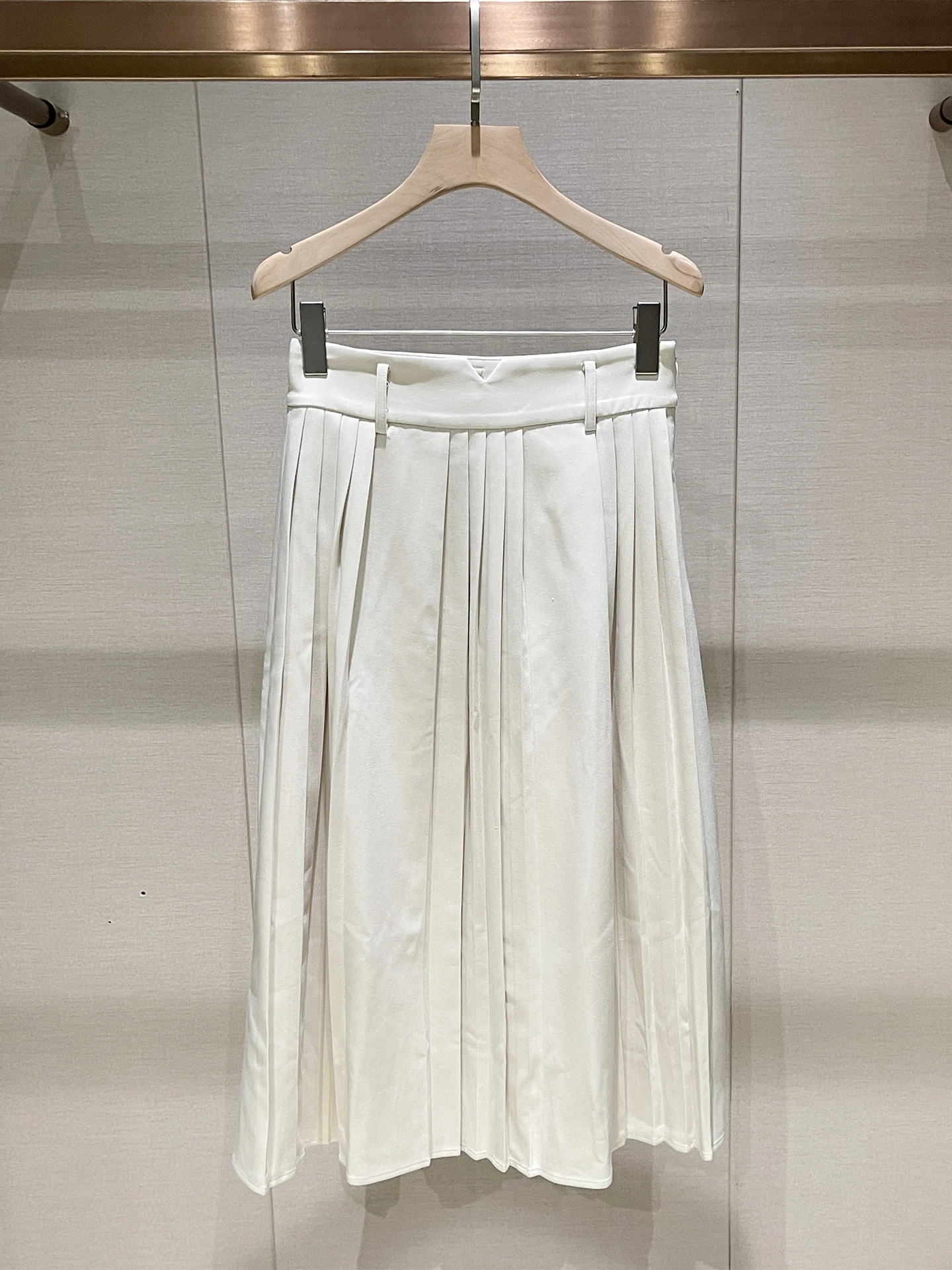 

Mid-Length A-Line Pleated Skirt for Women High Waist Casual Sle Winter 2025 New Arrival Ele Slimming Design