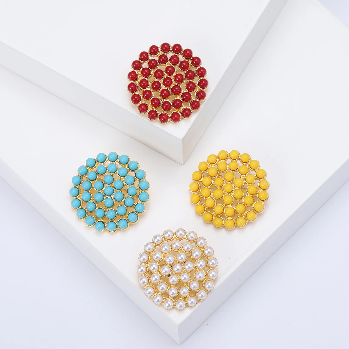 Turquoise Flower Brooch for Women UnisexTibetan Style Turkish Blue Badge Pins Banquet Party Backpack Gifts Jewelry Accessories