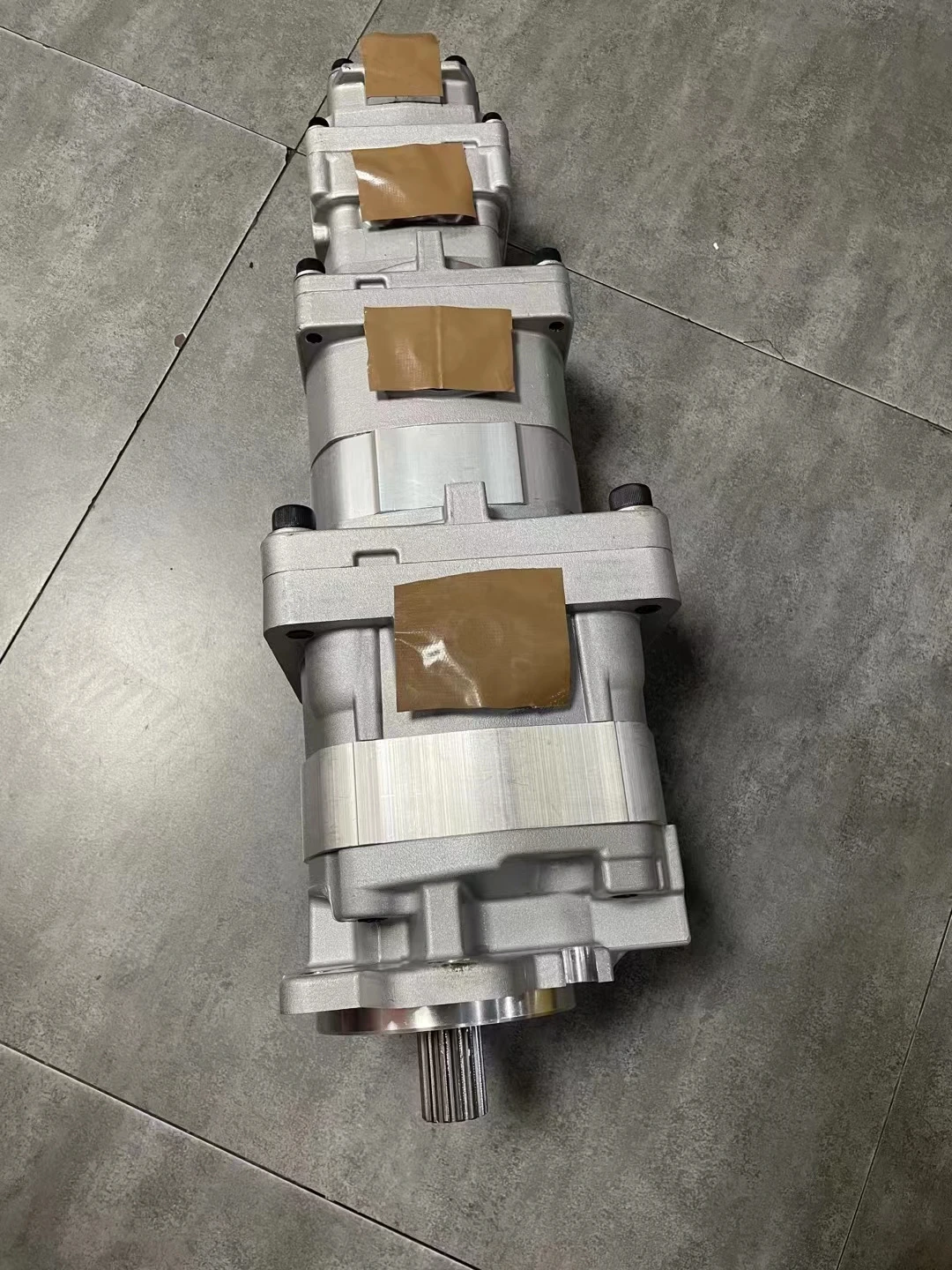 Pompa hydrauliczna WA250-6705 do koparek Koma Tsu serii 705-11-36100 705-56-36110 Pompa transferowa oleju do ładowarek kołowych WA320-6