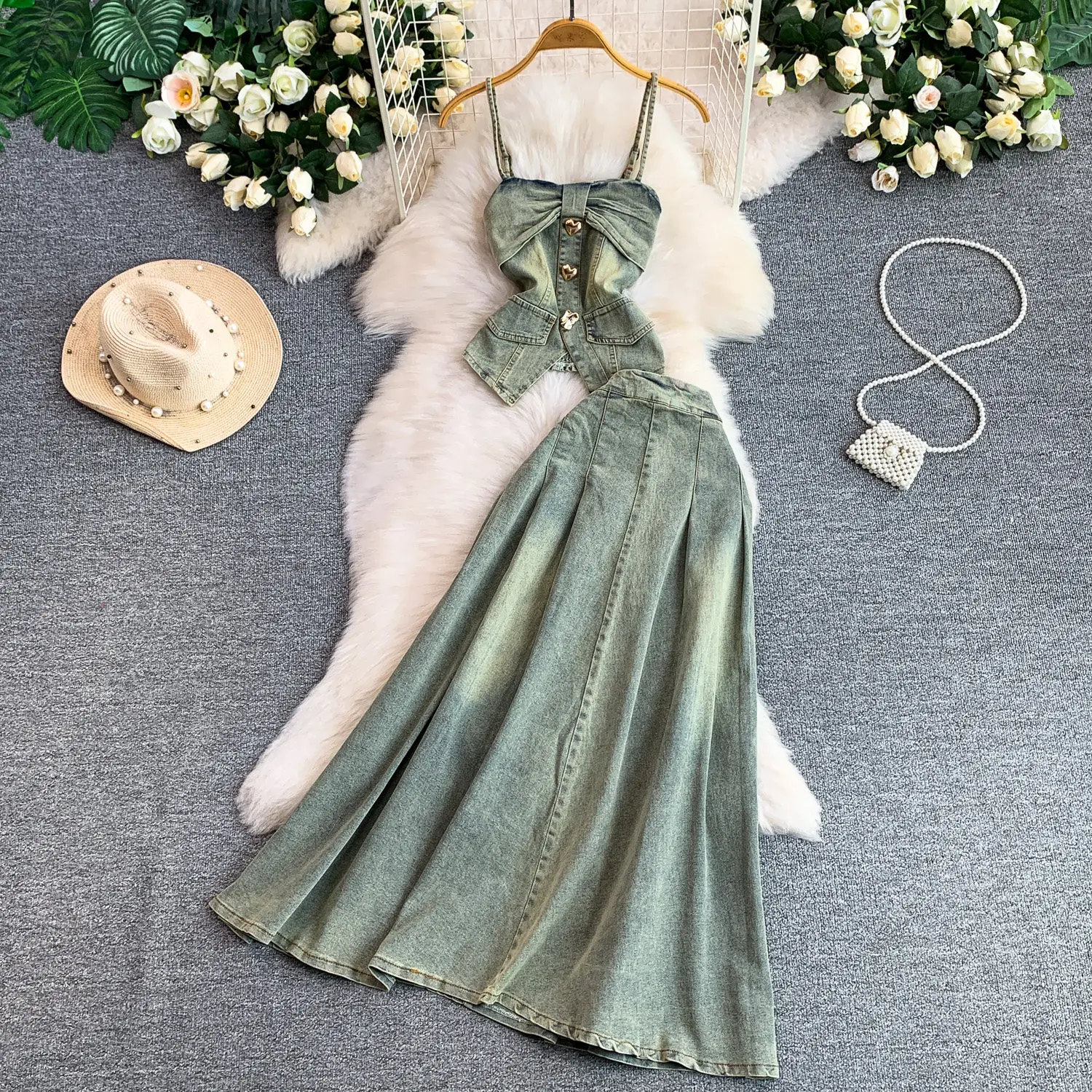 Unique Design Metal Buckle Strapless Cami Top Slim Pleated Long Skirt Women's 2-piece Denim Jeans set Outfits Woman
