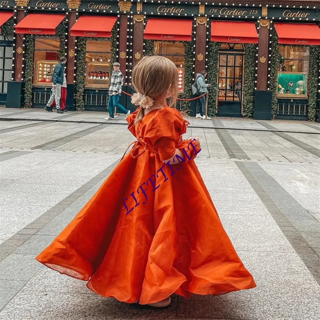 カスタマイズされた素敵な光沢のあるスパンコールフラワーガールドレス結婚式用ハイネック長袖パフフリル膝丈ドレス女の子誕生日