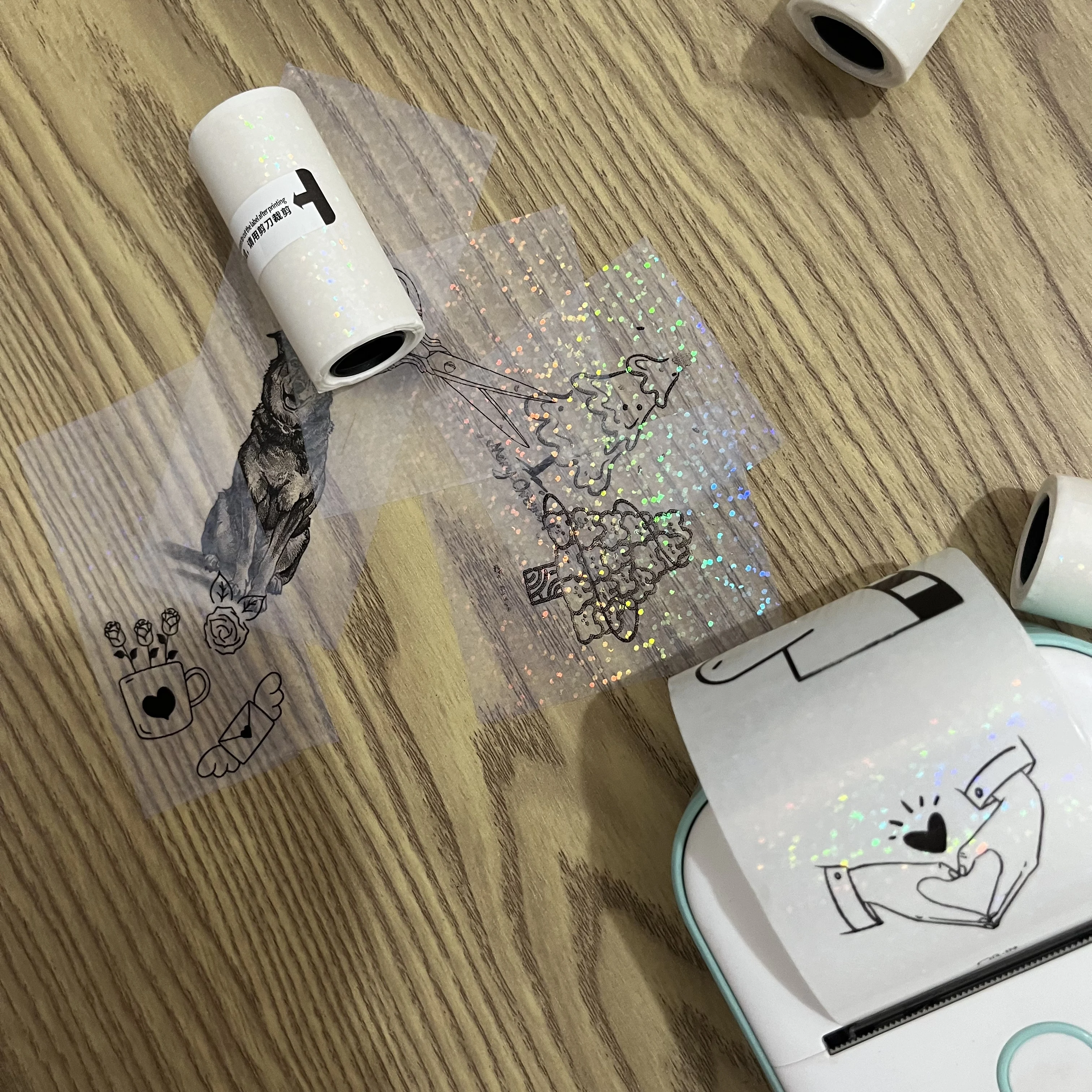 نقطة ثلاثية الأبعاد شفافة، لفات ورق حراري شفافة ذاتية اللصق: 57 مم × 3 م، متوافقة مع معظم الطابعات الصغيرة