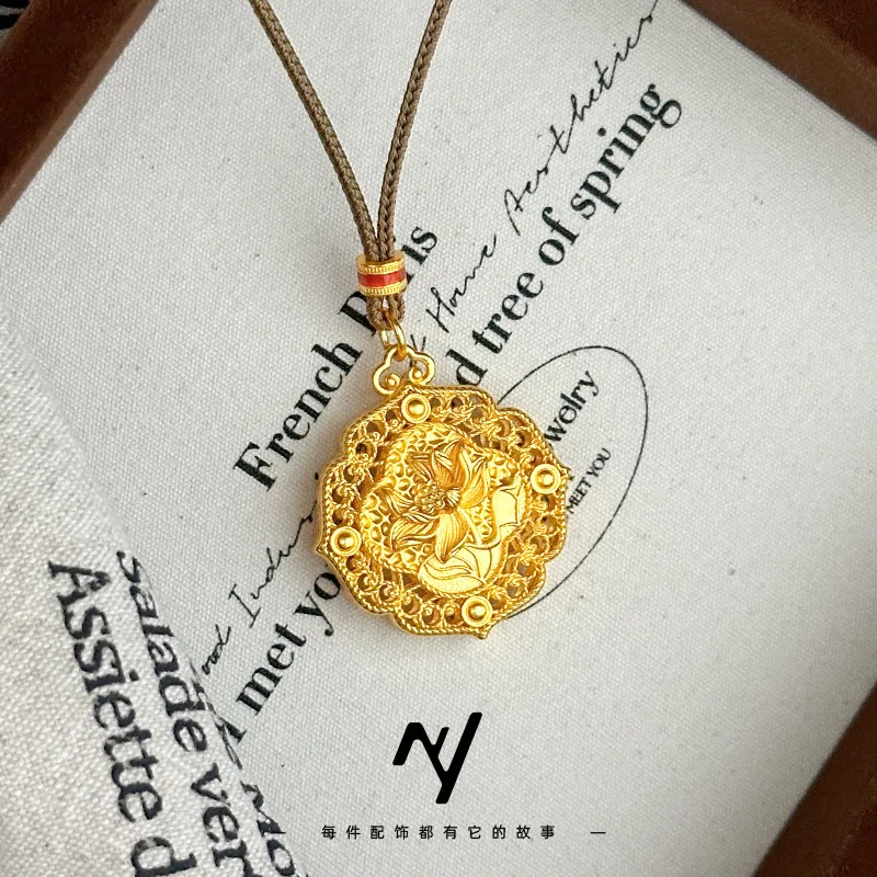 

9999 24K real gold new Chinese style ancient gold hollow filigree and lotus lotus pendant Ruyi pendant rope necklace