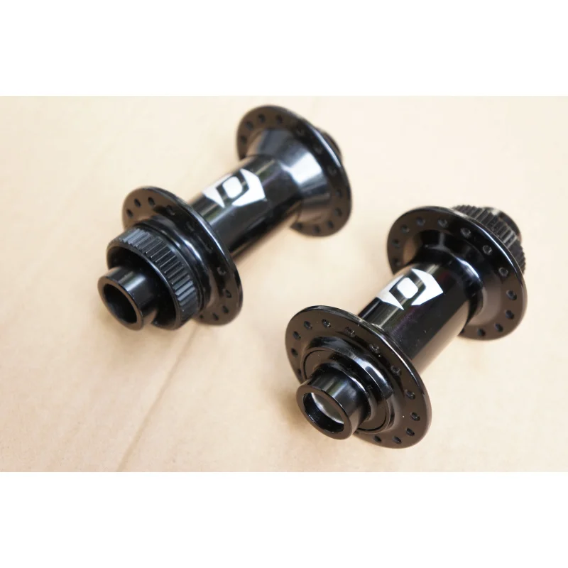 

Applicable to SwitzerlandSCOTTScott Mountain Bike15*100MMThru-axle Disc Brake Version Aluminum Alloy Bearing Front Hub