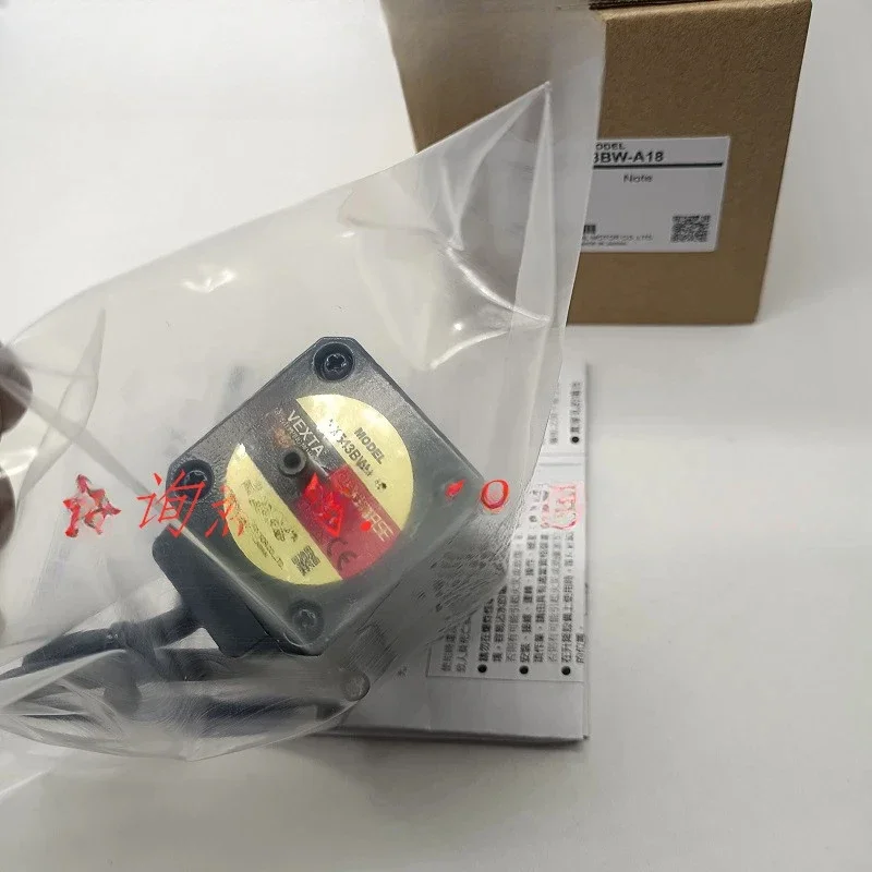 

VEXTA motor ASD13A-A ASD12C-C ASM66MC/- T30 PK543BW-A18 EZHM66MC