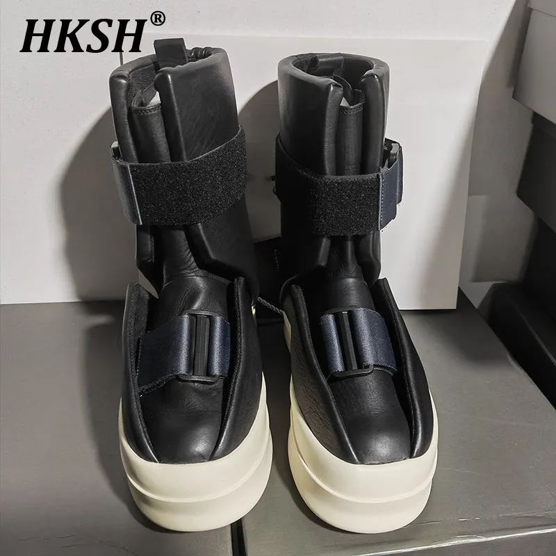 HKSH Spring Autumn Winter New Streetwear Tide Dark Boots Men\'s Chic Leather High Top Trend Shoes Fashion Punk Thick Women HK2212