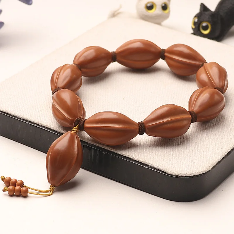 Large Seed Shark Back Olive Pit Bracelet Single Circle Old Oil Pit Wristband for Men and Women Gifts