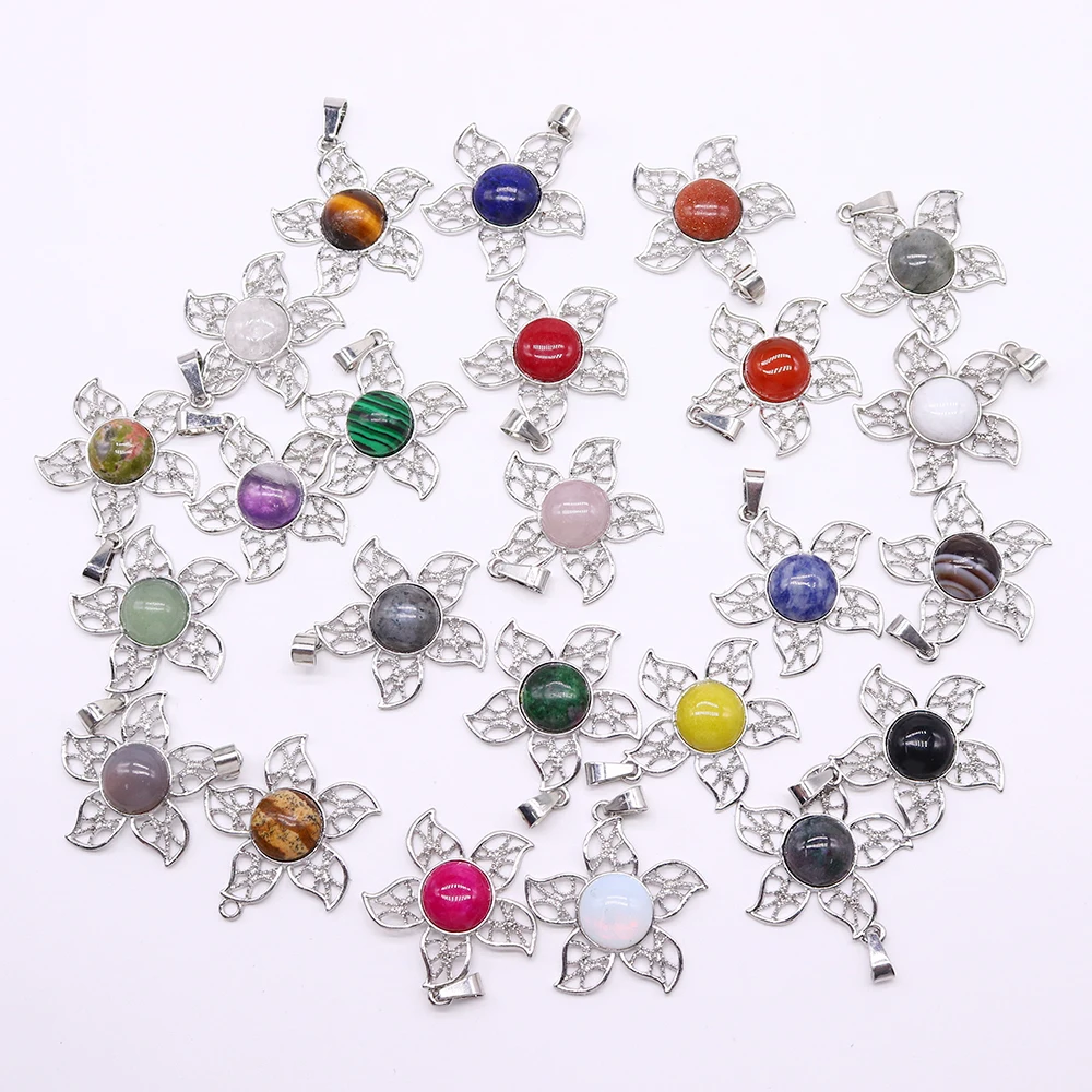 

Natural Stone Necklace Pendant Flower Shape Design Inlayed Rose Quartz Crystal Gemstone Charm DIY Necklace Handmade Accessories