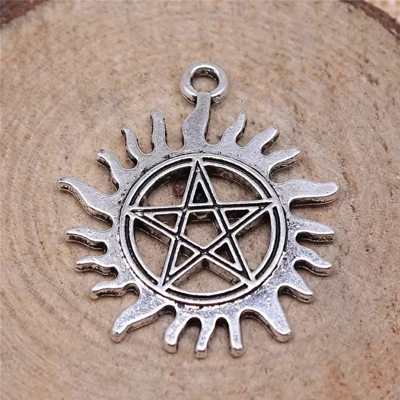 110 Stück antiksilberfarbene Sonnenstern-Anhänger, 30 x 25 mm, für Halsketten, Armbänder, Ohrringe, Schmuckherstellung # 4972 – Detail 2