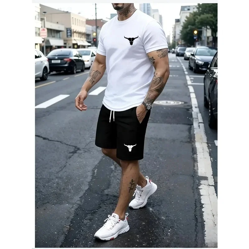 

Men's summer city printed T-shirt and shorts set, men's casual cow head printed fashionable short sleeved T-shirt set.